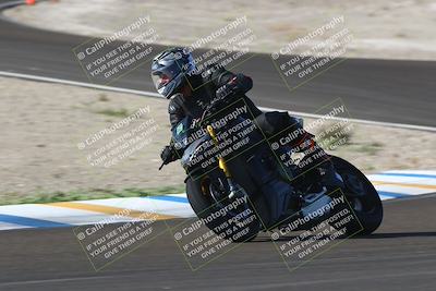 media/Nov-01-2025-TrackDaz (Sat) [[2b4d5192bc]]/C Group/1040pm (Turn 3)/